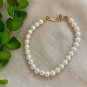 Vintage Claire’s Faux Pearl Bracelet